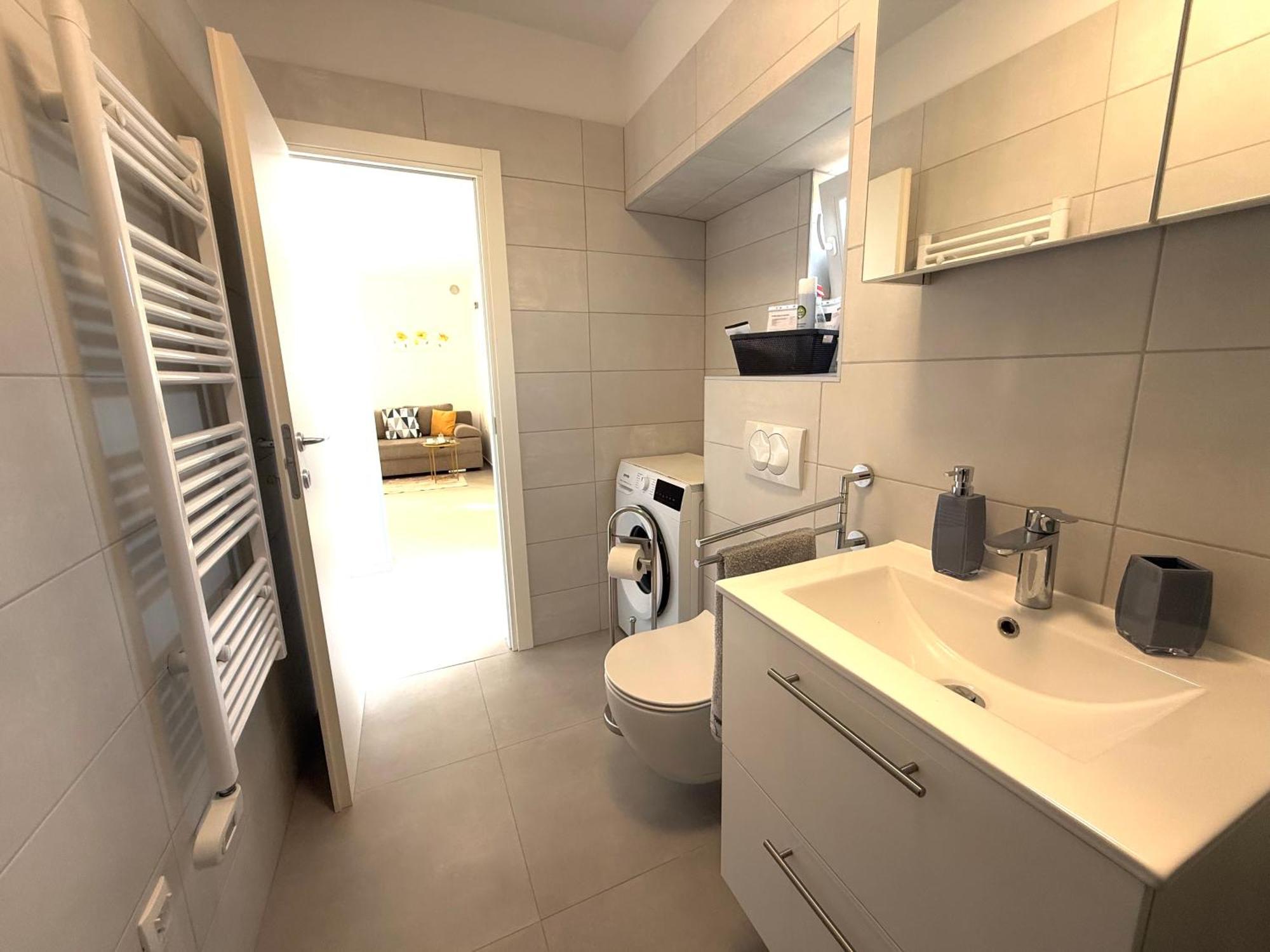 Apartment Erika - For 2 Near The Beach Pula Exterior photo